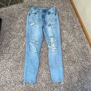 american eagle high waisted mom jean